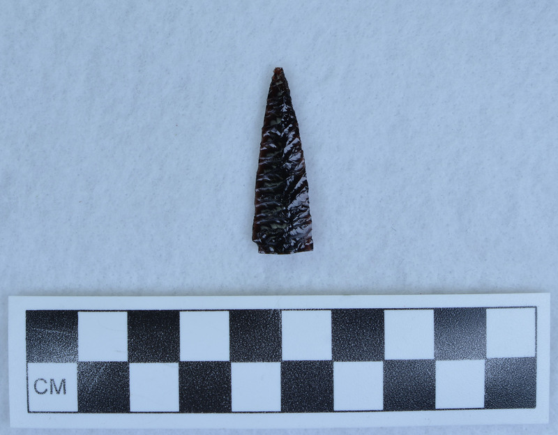 Extremely narrow parallel diagonal flaking