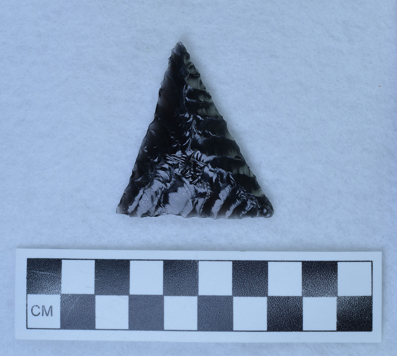 Parallel diagonal flaking, Chevron type