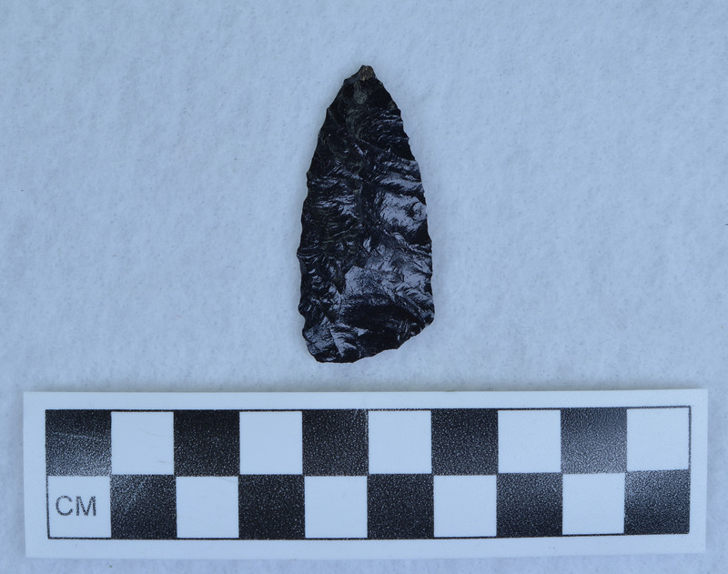 Made on flake, parallel diagonal flaking