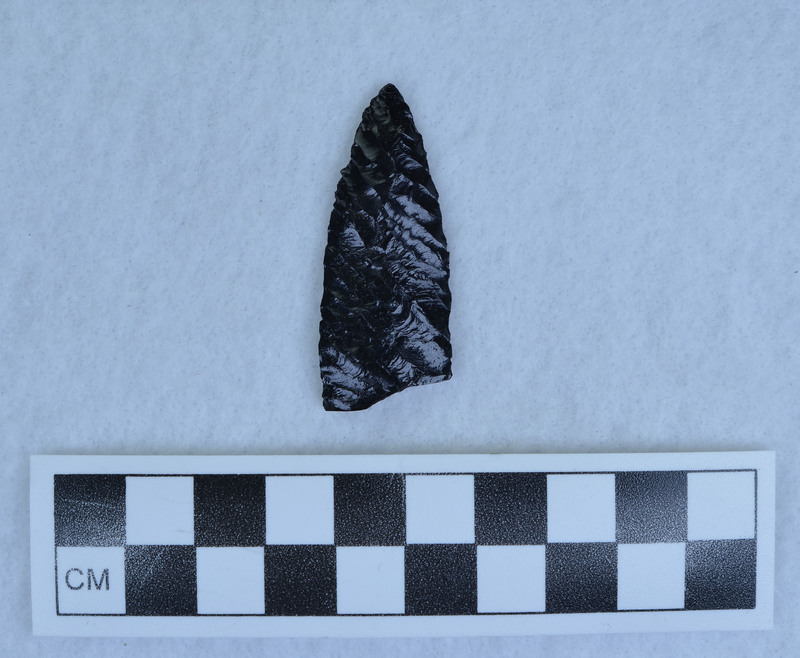 Parallel diagonal flaking, broken