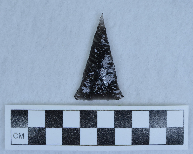 Unnotched, triangular