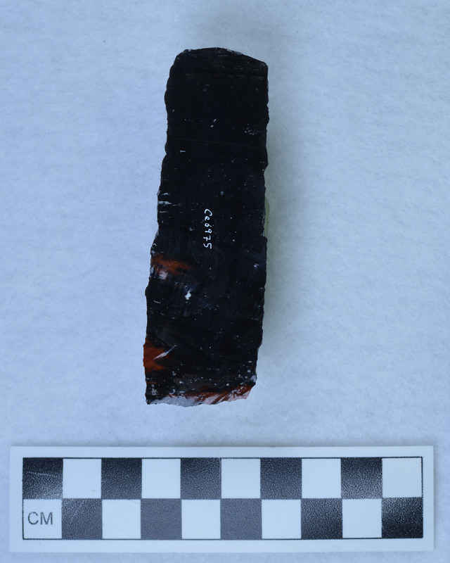 Made on percussion blade, associated with Ce.6941