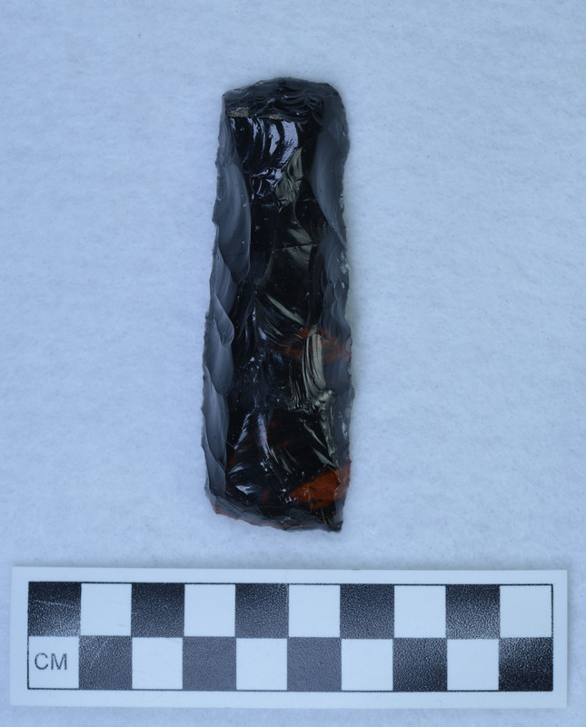 Made on percussion blade, associated with Ce.6941