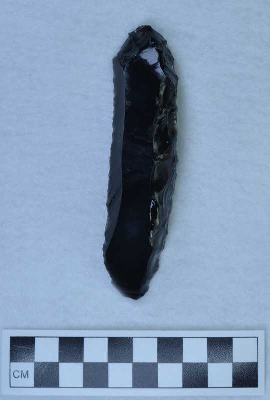 Made on percussion blade, assoc. with Ce.7308