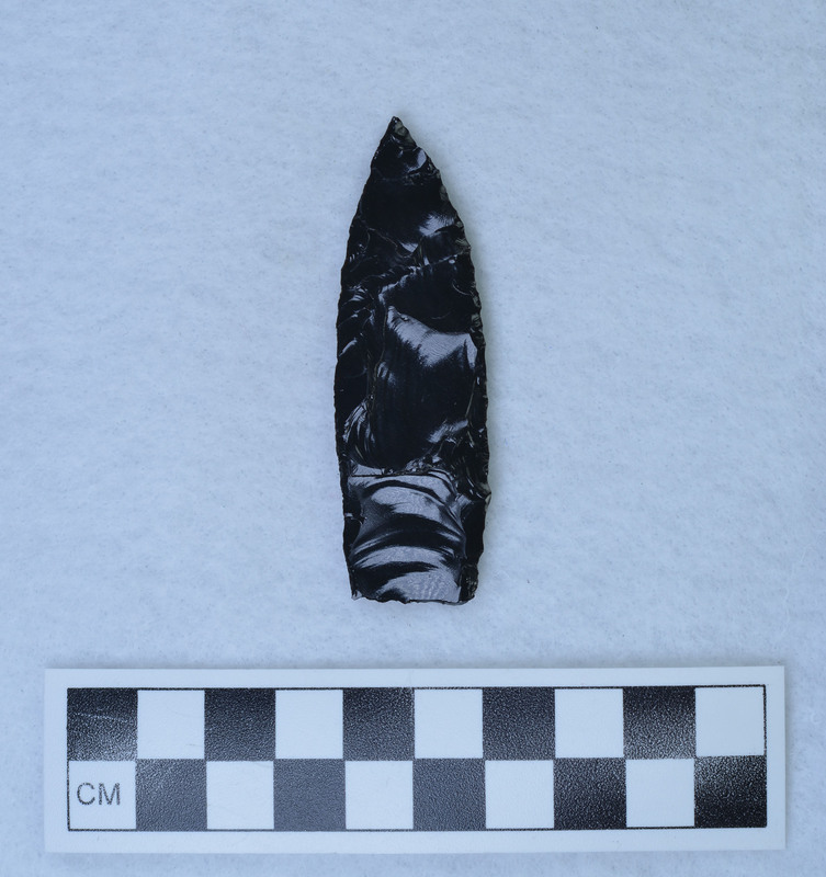 One side Titmus flaking, The other side left with percussion thinning flakes. (JW)