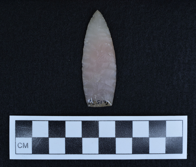 Heat treated, collateral flaking, Material misidentified, does not resemble novaculite (DHC)