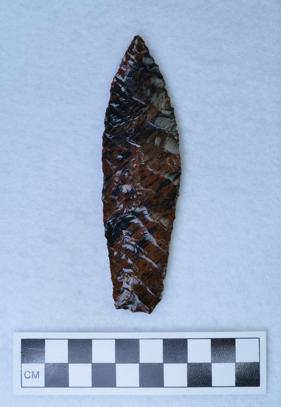 Lanceolate, parallel transverse flaking
