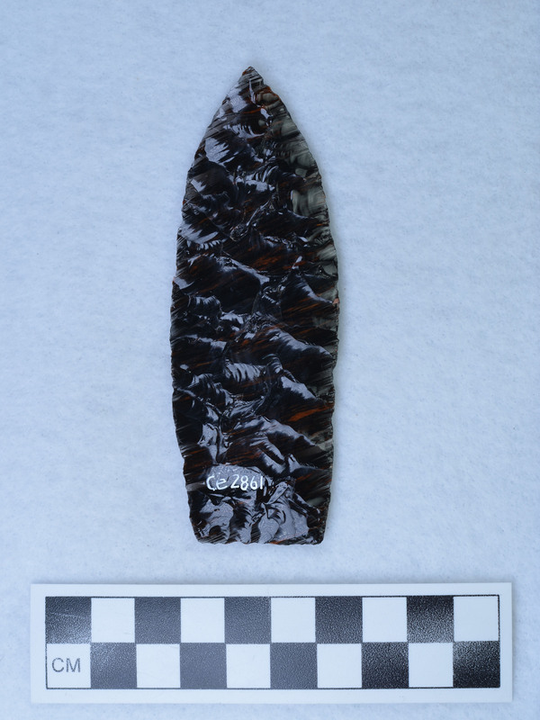 Wide parallel flaking