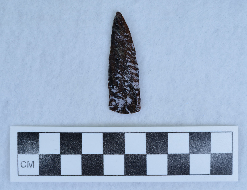 Extremely narrow parallel diagonal flaking