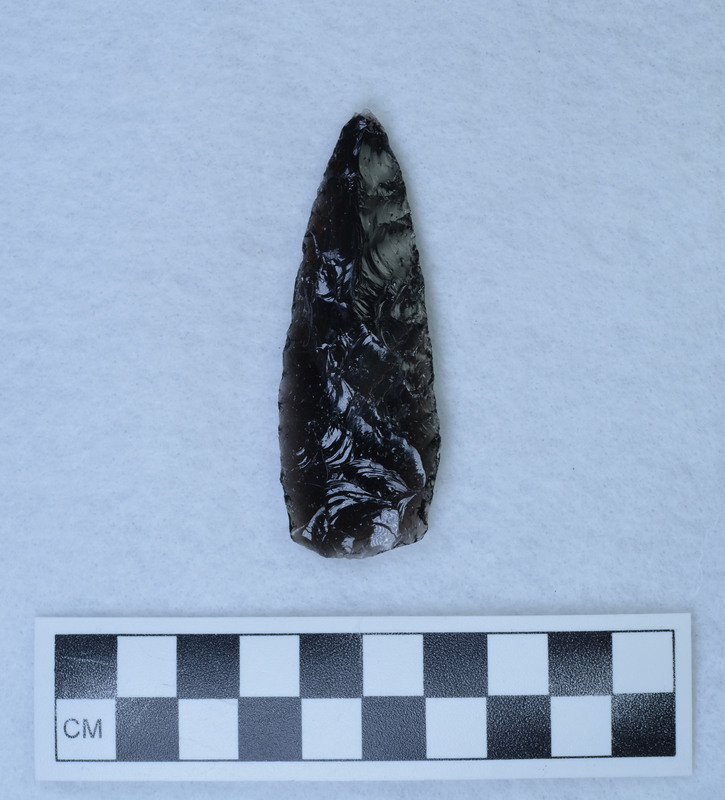 Unifacial pressure flaking