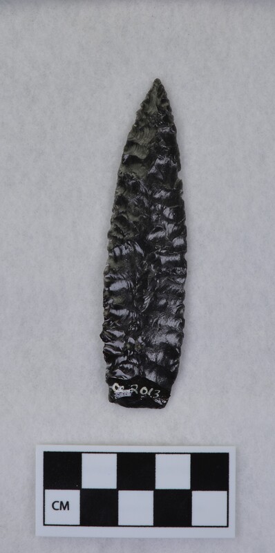 Collateral flakes, lanceolate style