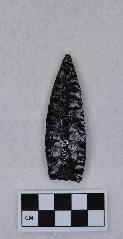 Collateral flaking, lanceolate style