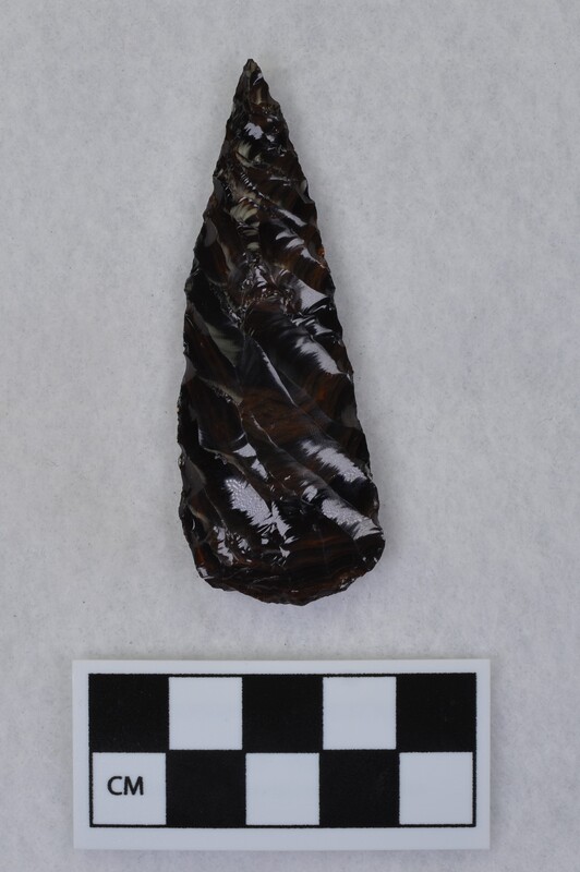 Oblique parallel flaking