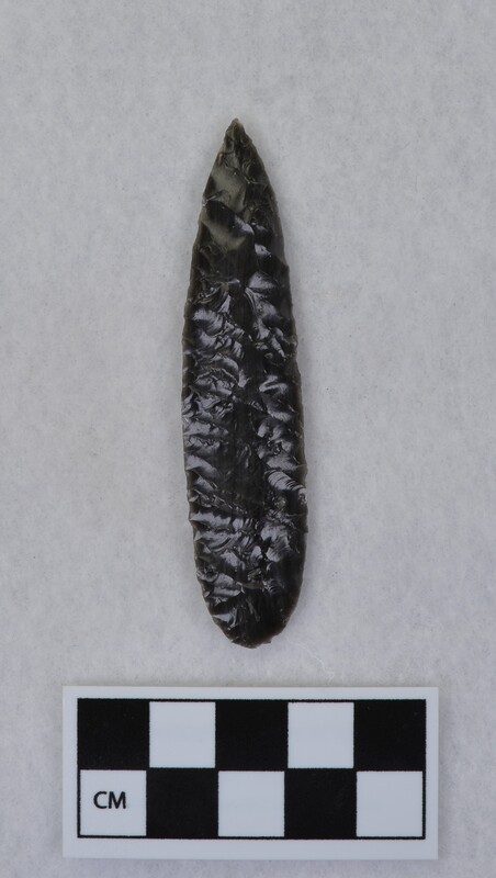 Parallel flaked to midsection