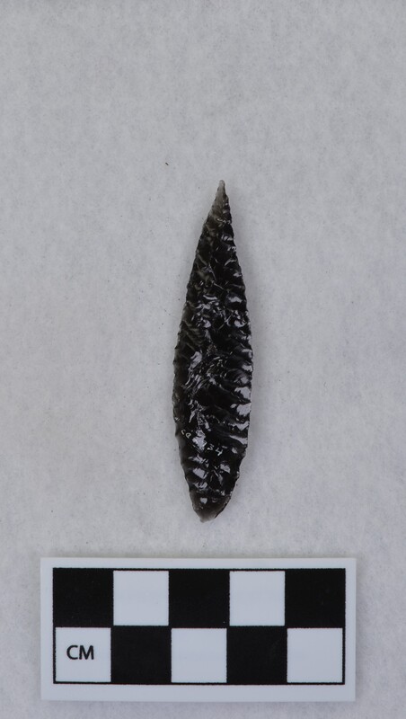 Parallel/oblique flaking,willow leaf shape,