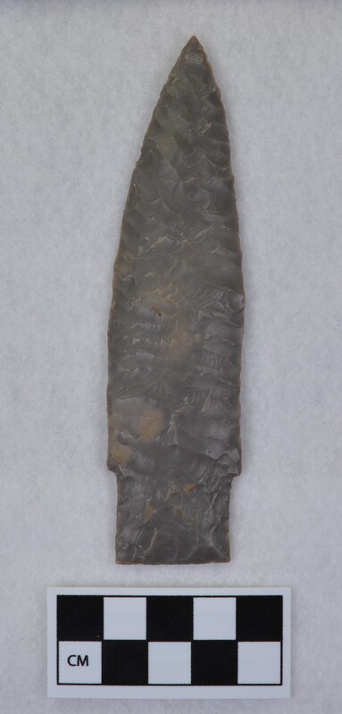 Lanceolate, stemmed, basal ground, Scottsbluff type, straight base