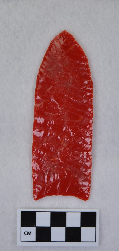 Parallel sides, concave base, basal thinning