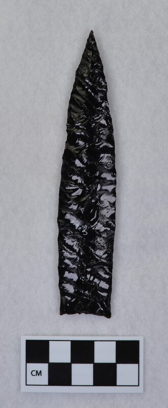 Lanceolate style point, ground and thinned basal margins, slightly concave base