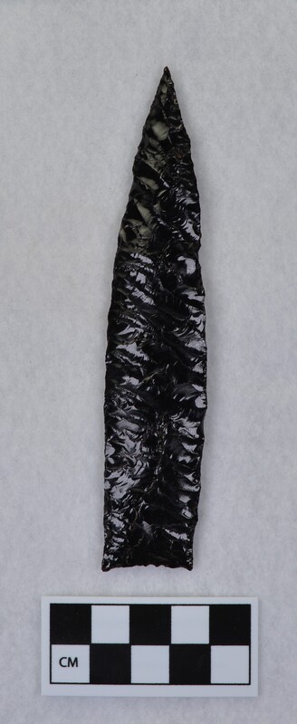 Lanceolate style point, ground and thinned basal margins, slightly concave base