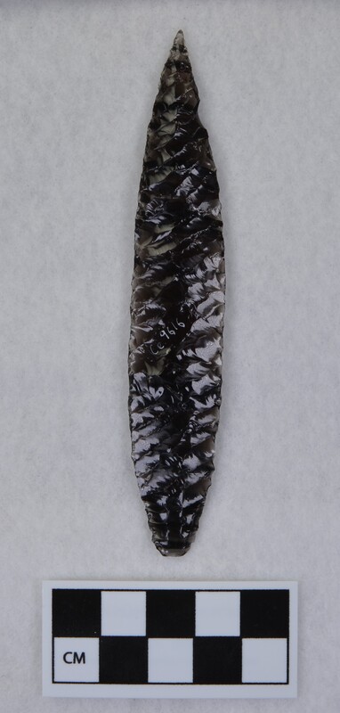 Parallel diagonal flaking, Titmus technique, basal thinning