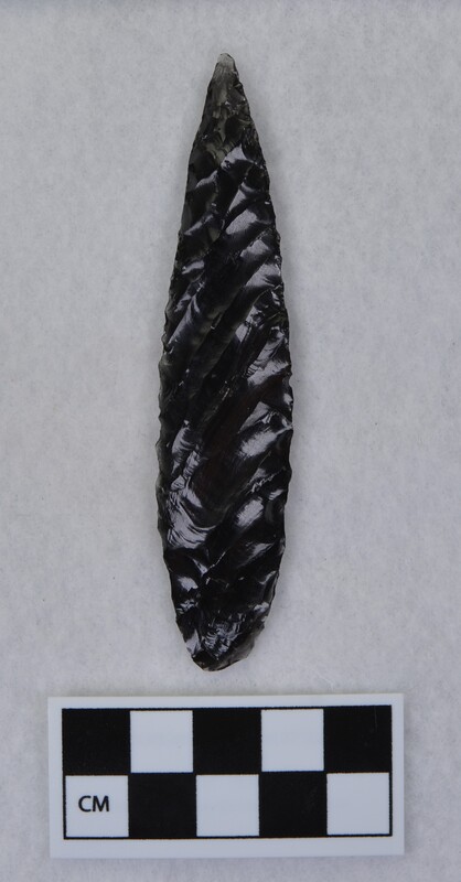 Titmus technique, lanceolate, constricted base, basal thinning and light grinding