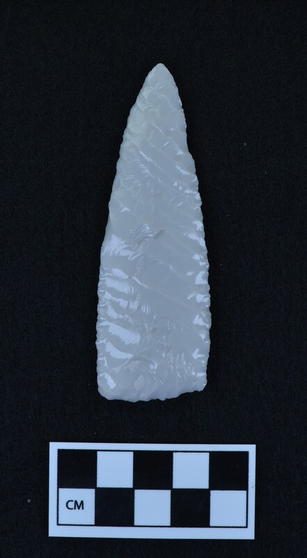 Parallel diagonal flaking both faces