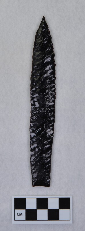 Titmus technique, lanceolate style point, ground and thinned basal margins