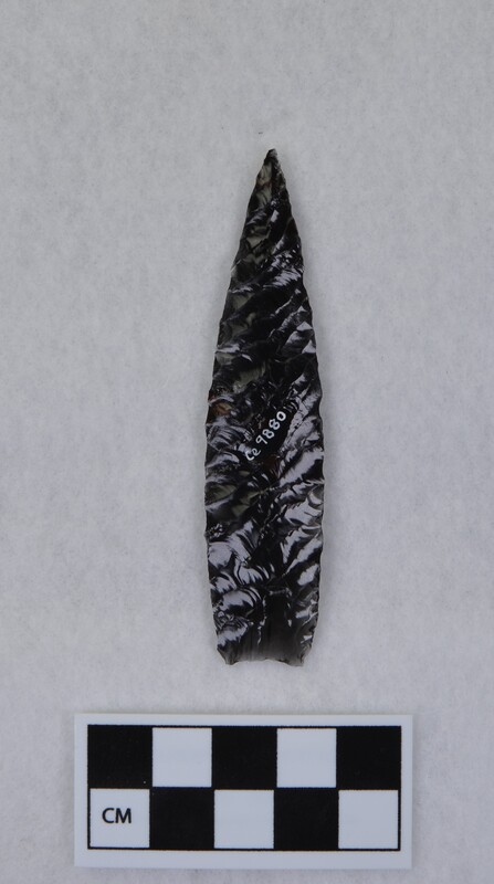 Titmus flaking, lanceolate style, base thinned