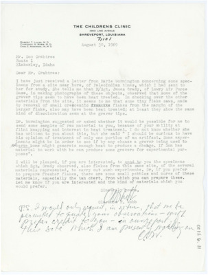 Letter from Webb discussing specimens from a Paleoindian site from Marie Wormington. He requests Crabtree's opinion on the technique and heat treatment of the material. He hopes Crabtree will carry out his own experiments. Includes a handwritten note at the end.