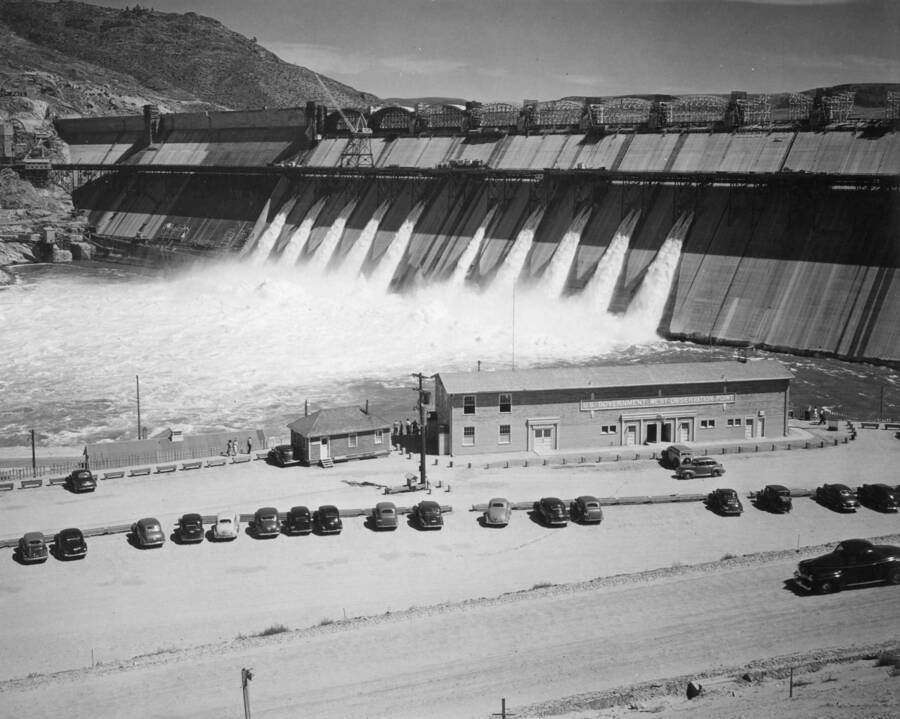 View of the dam with newly constructed observation building in the foreground