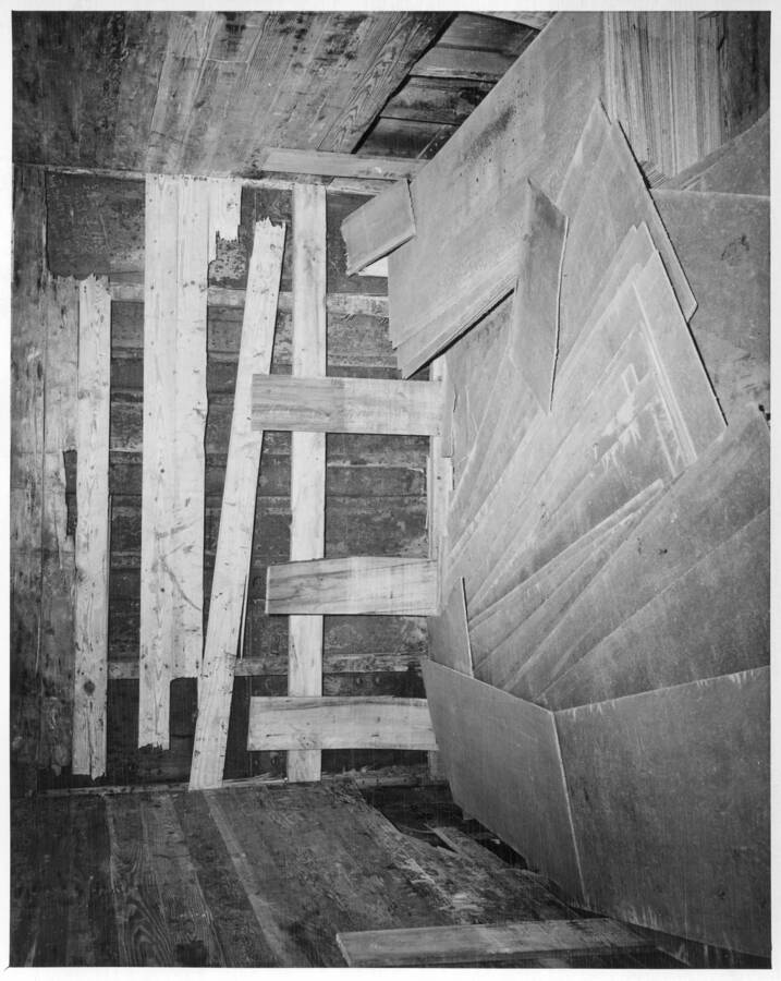 This picture shows how the stack of material was dislodged and scattered thru car. Note broken sheets. See photo #18671-3. Damaged (broken and chipped) sheets of asbestos board as received in car B&O 270305, March 17, 1949. Shipment under Invitation 3177 from the Rocky Mountain Supply Co., Inc., Denver, Colorado