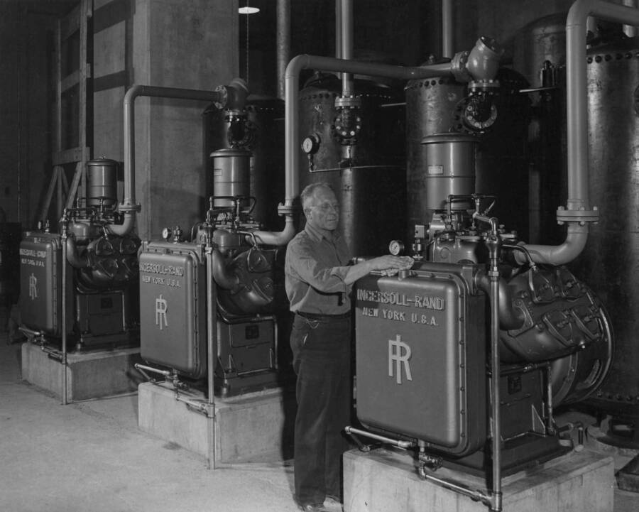 air compressors in power house