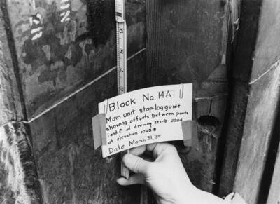 Main unit stop-log guide showing offsets between parts 1 and 2 of drawing 222-D-2204 at elevation 1025.8