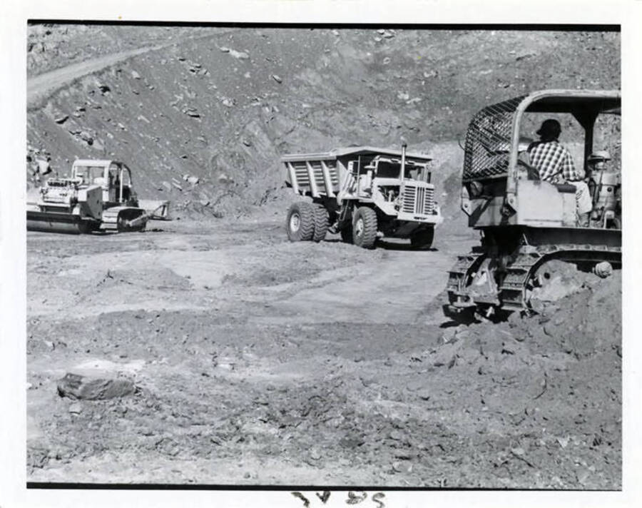 Photograph of some of the equipment being used.