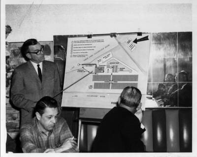 Many briefings were made on the status of the project. In the photo, Don Basgen is presenting.
