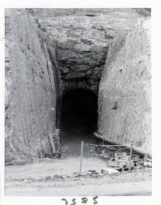 Dworshak Dam Project 125 (diversion tunnel)