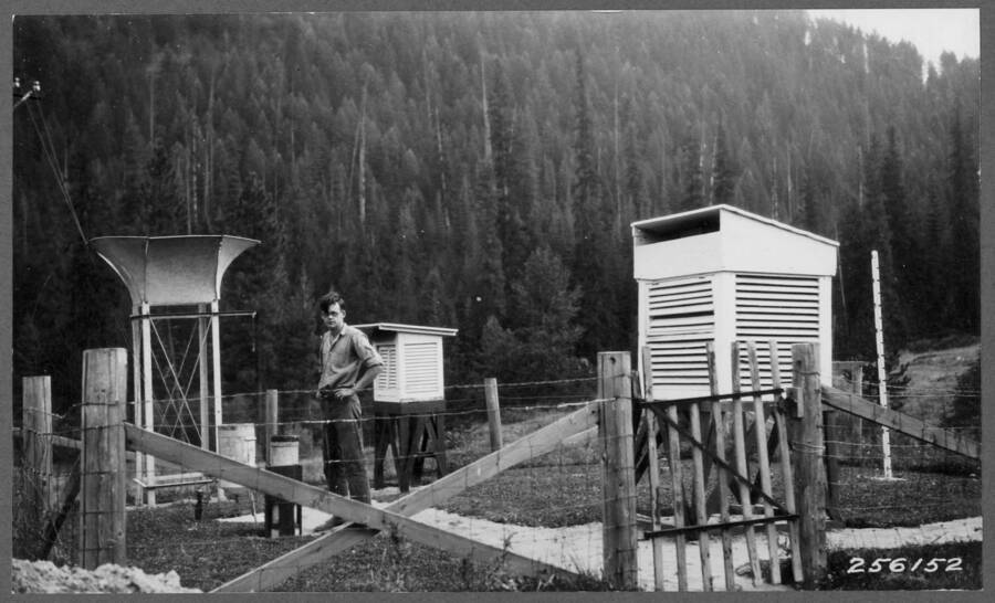 Weather recording station at Priest River, circa 1930.