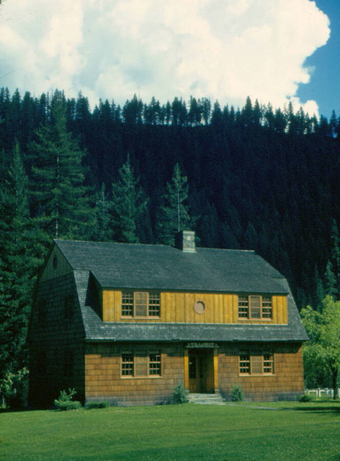 A colorized photograph of the office and lab at the Priest River Experimental Forest.