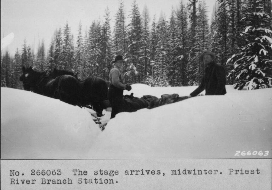 The stage arrives, midwinter. Priest River Branch Station, Feb.'32