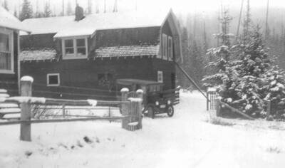Date unknown, ca. 1930. This building was near the site of the present office/lab. It was a lecture hall and woodshed, removed during the CCC construction period.