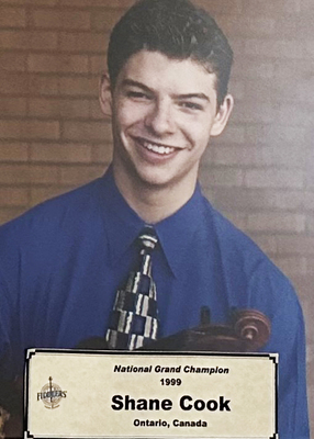 Winner of the most important division of the Oldtime Fiddler Contest, Grand National Division in 1999