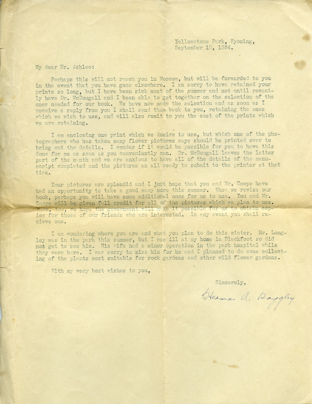 Letter from Herma A. Baggley to Thomas R. Ashlee about returning photographic prints which Baggley borrowed from Ashlee for a time. The letter is dated September 10, 1934, and was sent from Yellowstone Park, Wyoming.
