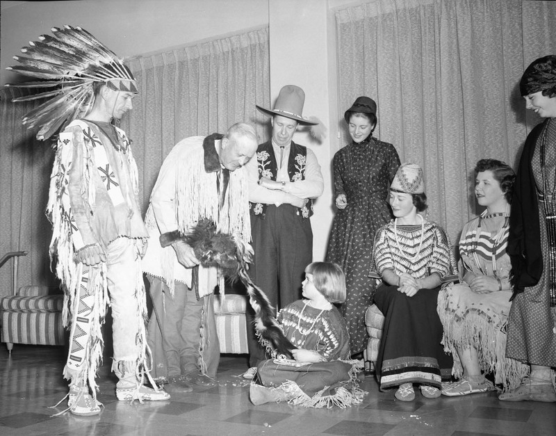 History conference on Native American costumes.