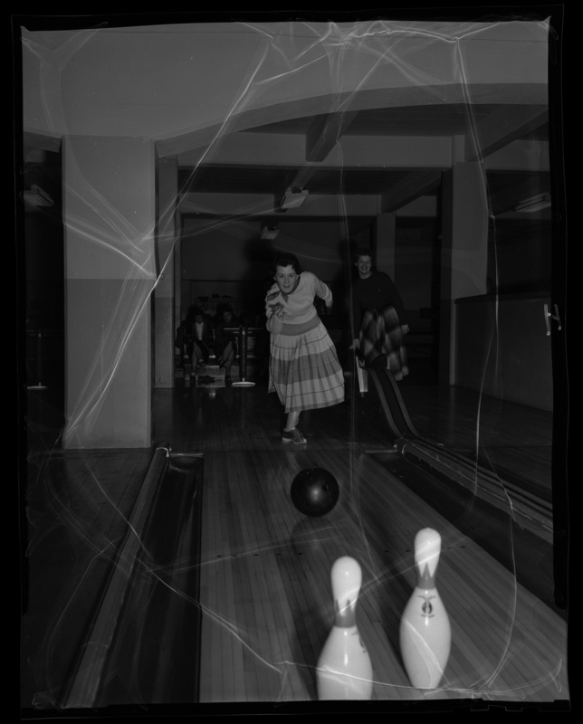 Women bowling for a physical education class at the University of Idaho.