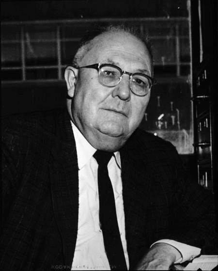 A portrait of University of Idaho Professor of English and Drama John Cushman.