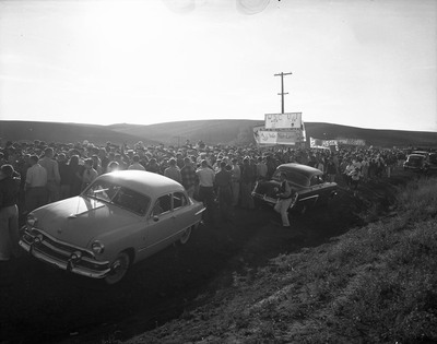 Students gather to celebrate that Idaho defeated WSC 10-0.