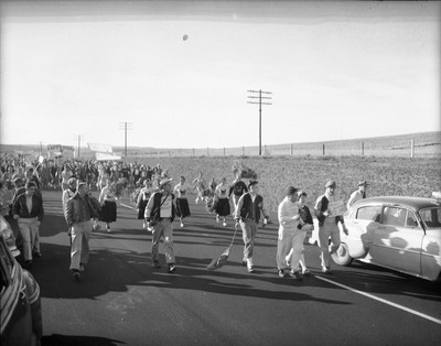 Students gather to celebrate that Idaho defeated WSC 10-0.