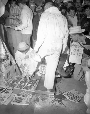 Students gather to celebrate that Idaho defeated WSC 10-0.