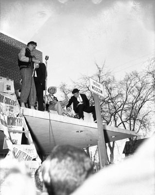 Students gather to celebrate that Idaho defeated WSC 10-0.