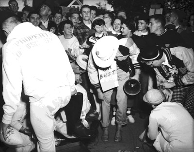 Students gather to celebrate that Idaho defeated WSC 10-0.